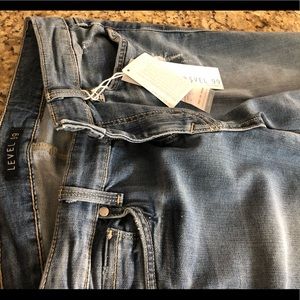 NWT Level 99 distressed skinny jeans